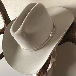 🚫SOLD🚫 Resistol Silverbelly Gray Cowboy Hat